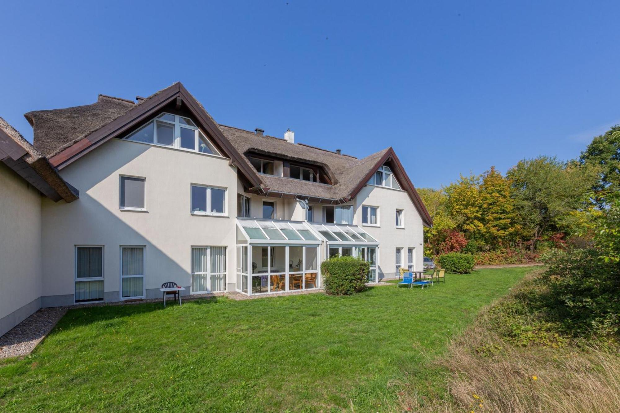 Ferienwohnung Sanddorn - Strandhaus Lobbe Exterior photo